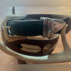 Silver Creek Leather Buffalo Chieftain Nickel Feather Belt 32